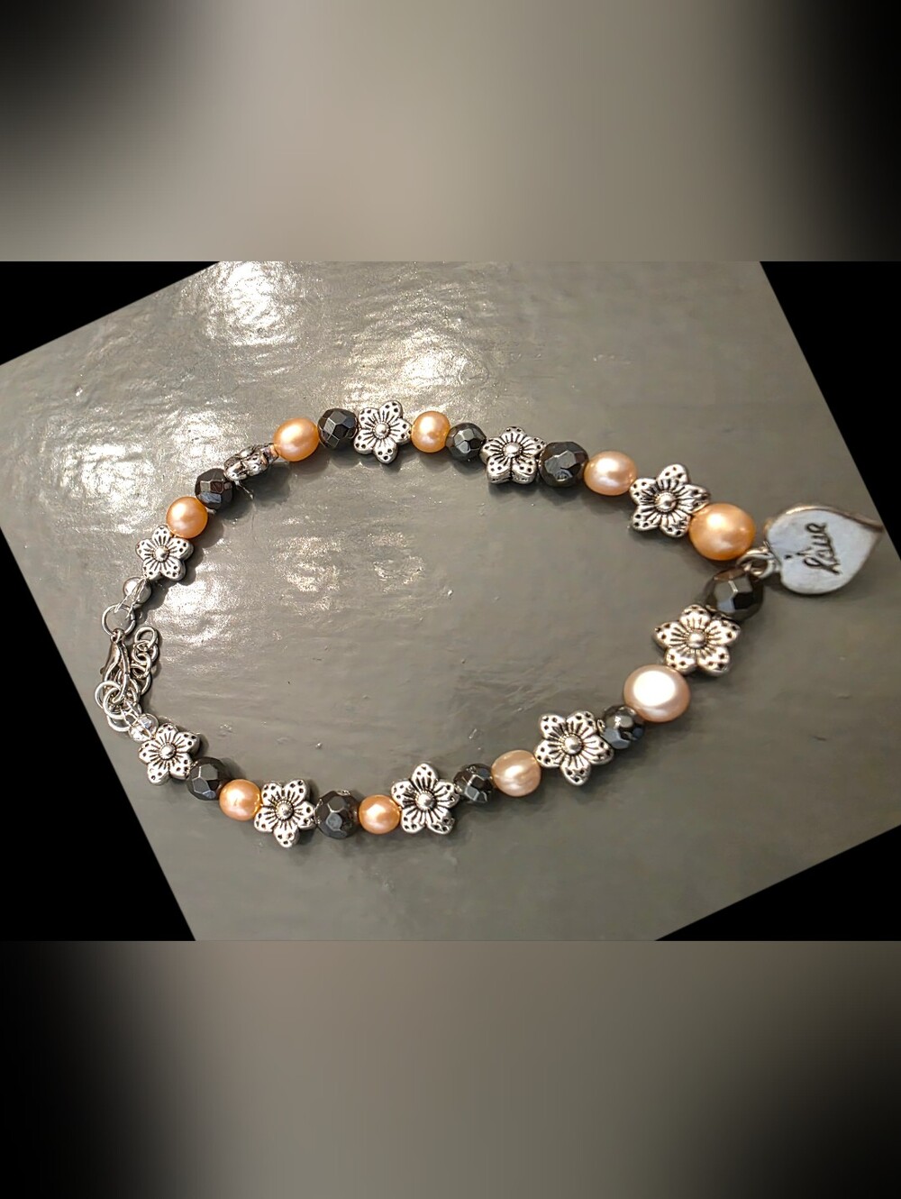 Elegant Champane Pearl & Hematite Flower Necklace